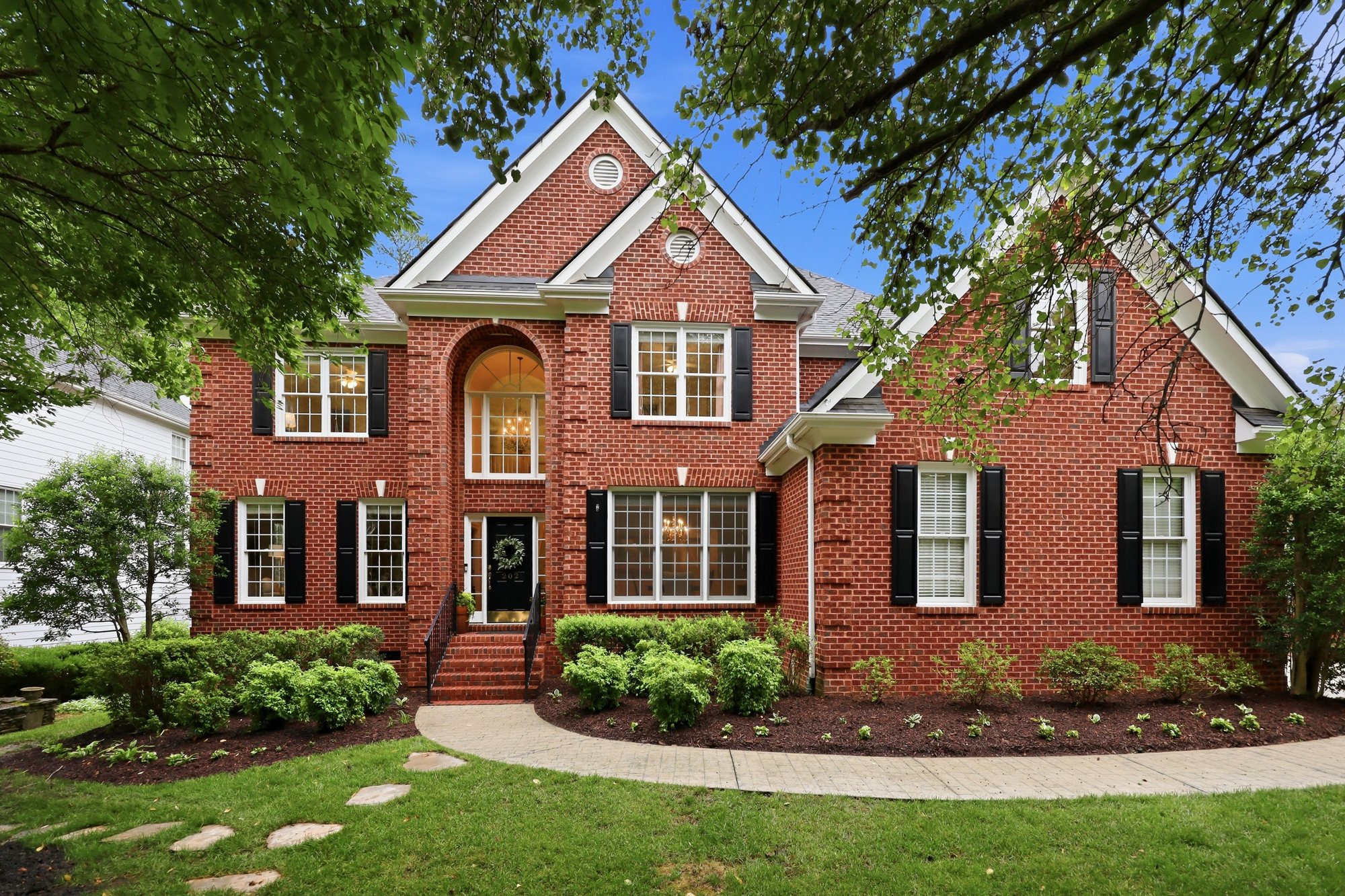 202 Briardale Avenue, front elevation