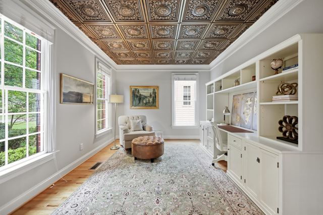202 Briardale, photo 16