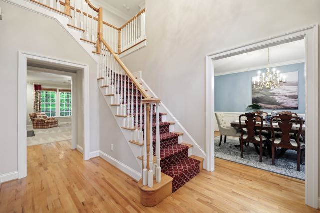 202 Briardale, photo 17