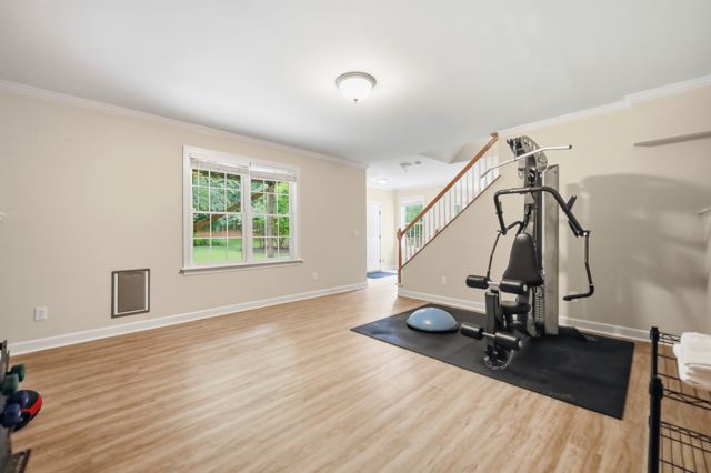 202 Briardale, photo 26