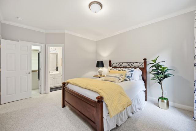 202 Briardale, photo 47